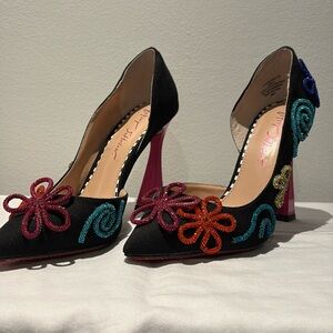 BETSEY JOHNSON KIMARA Black Fabric Point Toe Slip On D’Orsay Heels, Size 8